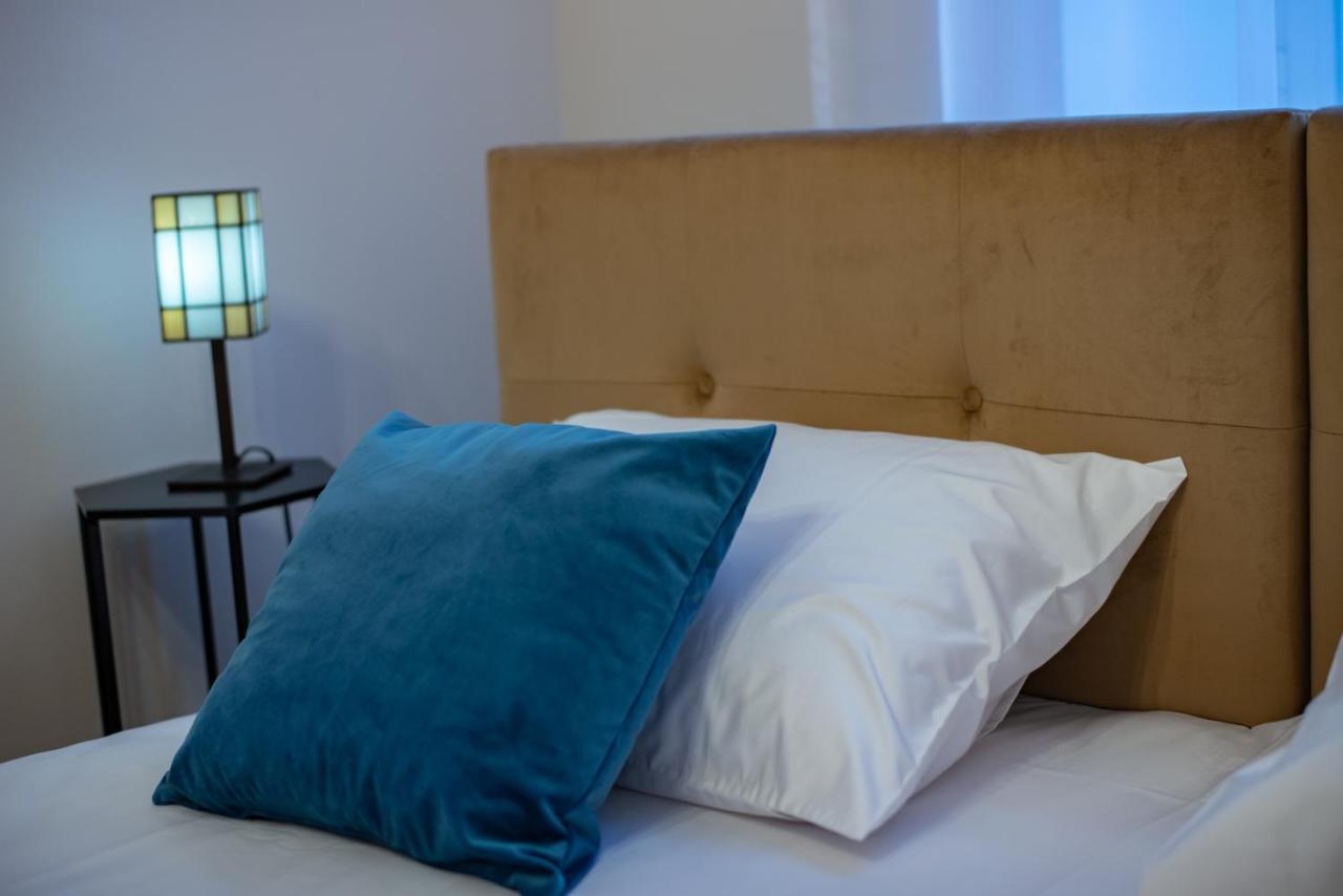 The Rooms Târgu-Mureş 外观 照片