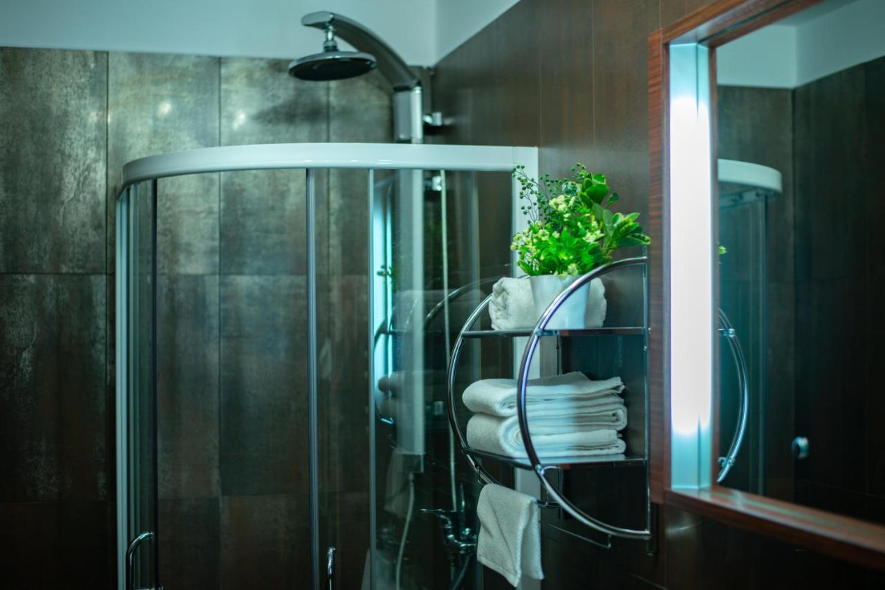 The Rooms Târgu-Mureş 外观 照片